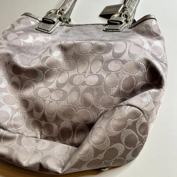 Coach Signature Metallic Silver Shoulder Bag Purse Tote L1193 - Picture 6 of 12